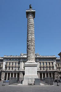 220px-la_colonna_di_marco_aurelio_-5966172297-.jpg